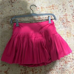 Pink Pleated Skirt GOLD HINGE